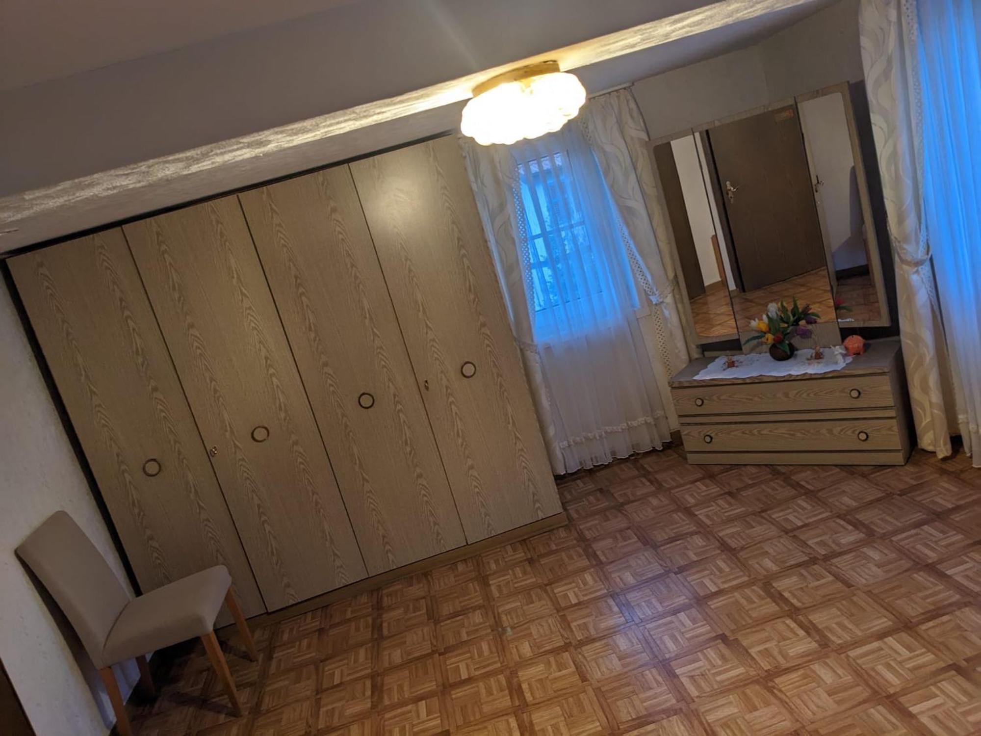 Anton Schuler Apartamento Niedenstein Exterior foto