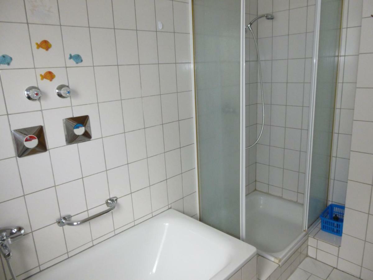 Anton Schuler Apartamento Niedenstein Exterior foto